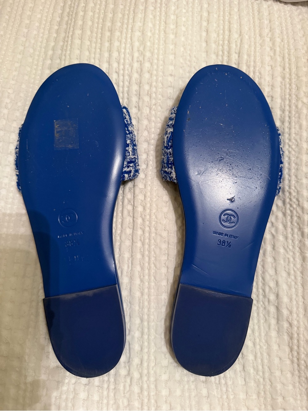 CHANEL Royal Blue Quilted Tweed Slide Sandals with Gold CC Accent - Picture 4 of 4